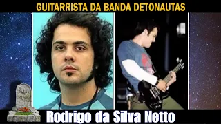 Túmulo de Rodrigo Netto, guitarrista da banda Detonautas | Cemitério São João Batista.
