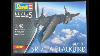 Revell Lockheed SR-71A Blackbird, 1:48 In-Box Browse