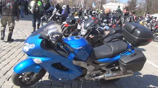 Kawasaki Ninja ZX-10R Blue Exterior and Interior