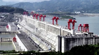 Why is the rumor of Three Gorges Dam Deformation untenable? What is elastic deformation?