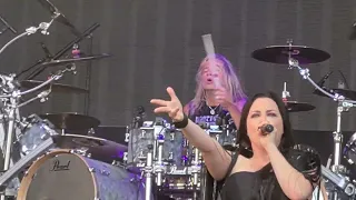 Evanescence - Weight of the world live Rostock Germany 2022