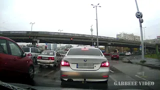 Bunkó BMW-s a városban száguldozik