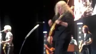 Gary Richrath's last performance with REO Speedwagon - Riding the Storm Out