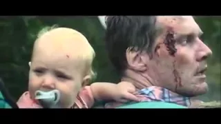 Papà Zombie Cuidando hasta lo Ultimo a su Hija.