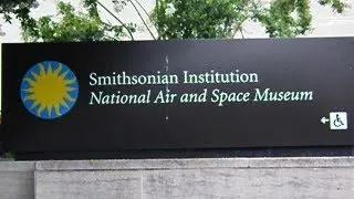 A visit to the Smithsonian Air & Space Museum,Washington DC