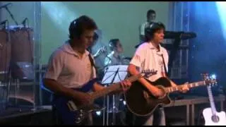 CHUVA DE AMOR - JHONNY E RAHONY - SERTANEJO