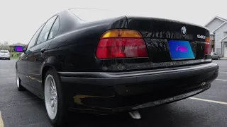 E39 BMW 540i - Cold Start and Revs!