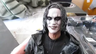 Продажа фигурки Eric Draven от Hot Toys