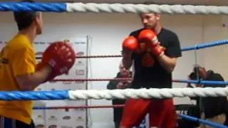 Boxer Andy Lee training with Joey Gamache