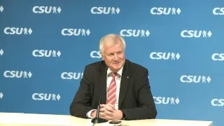 Pressekonferenz nach der Parteivorstandssitzung mit Horst Seehofer