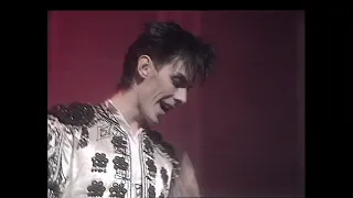 Bauhaus 'Lagartija Nick' TOTP (1983) HD