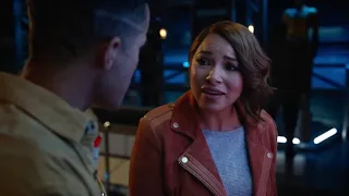 The Flash 8x02 Clip | Nora and Bart Discover Jay Garrick is Alive (HD)