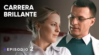 CARRERA BRILLANTE / Lo que todo el mundo sueña 💬 / Película Rusa Subtitulada. Episodio 2. RusFilmES