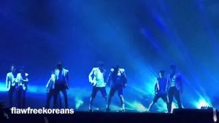 160109 EXO'luXion in Singapore - EXO Dubstep Intro Live