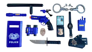 Realistic Special Police Assault Rifle Scar Guns and equipment, SWAT weapons, Shield, Revolver