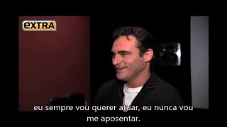 Entrevista com Joaquin Phoenix ao EXTRA em 2011 (Legendado PT-BR)