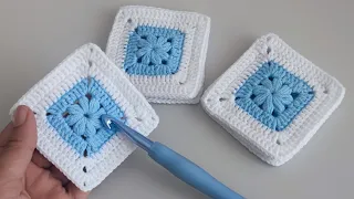 Discover the Art of Crochet: Beginner's Guide to Granny Square Mastery - Sımple Crochet Square