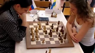 2010-09-15 GM Kostenjuk - GM A.Muzychuk ENDGAME BLITZ World Woman Chess EGF 11 02*