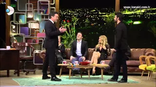 Beyaz Show - Burak Özçivit ile kesişiyormuşum gibi..