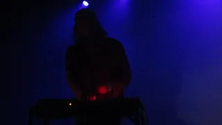 Chet Faker - instrumental (Live in Boston)