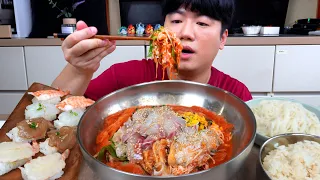 SUB :) Spicy Cold Raw Fish Soup & Shrimp sushi ASMR Mukbang Eatingshow