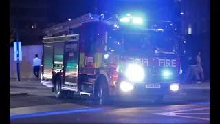 [HI-LO + HORN] London Fire Brigade - Mk3 Pump Ladder F331 LFB Whitechapel responding