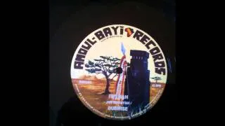 I'N'I NAH & DUB - JAH MARNYAH (AMOUL-BAYI RECORDS 12)