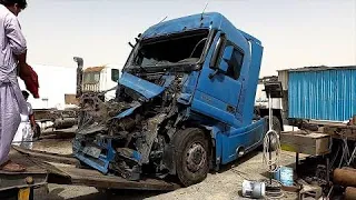 Mechanical Mechanics Master Hino Truck Accident Cabin Chassis Repairing and Restoration in Factory
