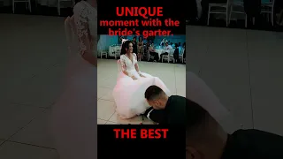 How to remove the garter at the wedding.🤩#SHORTSVIDEO