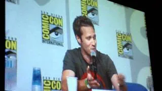 Seamus Dever at the Castle panel