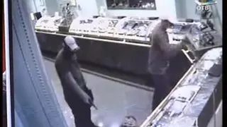 Ограбление ювелирного магазина. Съемка видеокамеры.