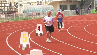 Mit 98 Jahren beginnt die Sportlerkarriere