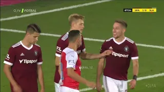 Sparta Praha vs SK Slavia strkanice,červené karty,fauly