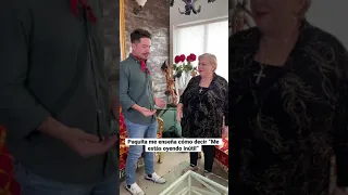 Paquita la del Barrio me dice Me estás oyendo inútil