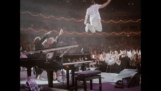 Jamie Cullum presents ‘The Pianoman at Christmas’ live at The Royal Albert Hall