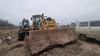 Komatsu D65PX   гул   и плохое управление.