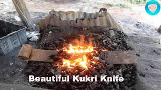 Making The Sharpest Kukri Knife Out Of Rusted Leaf Spring.