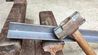How To Straighten Bent Angle iron By Hand / Lohe Ko Kaise Sidha Kare / Simple ideas