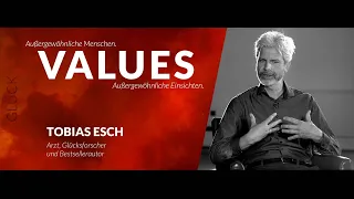 VALUES – Folge 8: Glück geht einfach! Interview mit Tobias Esch