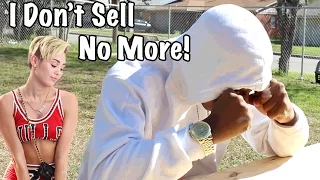 I DON'T SELL MOLLY NO MORE!