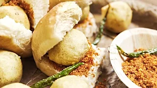 How To Make Vada Pav | Vada Pav Recipe | Street Food Recipes | Mumbai Vada Pav | Chef Varun Inamdar