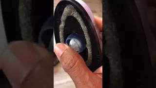 How does a shoe shine sponge work - 1 min video