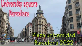 UNIVERSITY SQUARE IN BARCELONA || REVIEW