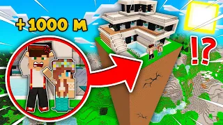 OGROMNA WIEŻA NA KTÓREJ POJAWIŁ SIĘ MÓJ DOM W MINECRAFT?! GPLAY & LUMI