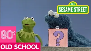 Sesame Street: Kermit And Cookie Monster And The Mystery Box