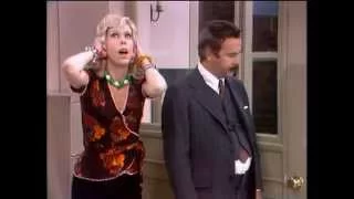 Mrs. Wiggins: Buzz Off from The Carol Burnett Show (full sketch)