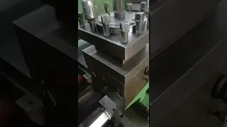 Tool post,Lathe machine