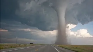 EL-Reno-OKLAHOMA-Rocked-By-Monster-TORNADO-Two-Weeks-After-AFTERMATH-