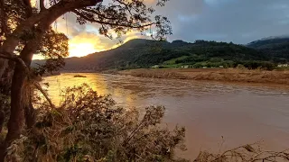 AS MARGENS DO RIO TAQUARI, MUÇUM-RS