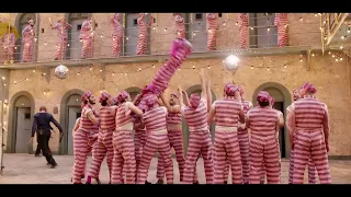 Paddington 2 Phoenix Buchanan Prison Dance